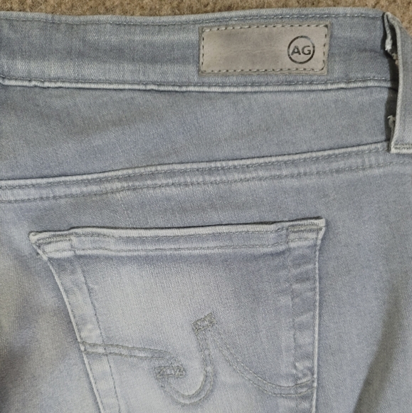 AG Legging Skinny Jean Size 27 light grey with Frayed Leg. Excellent Condition - Picture 13 of 16
